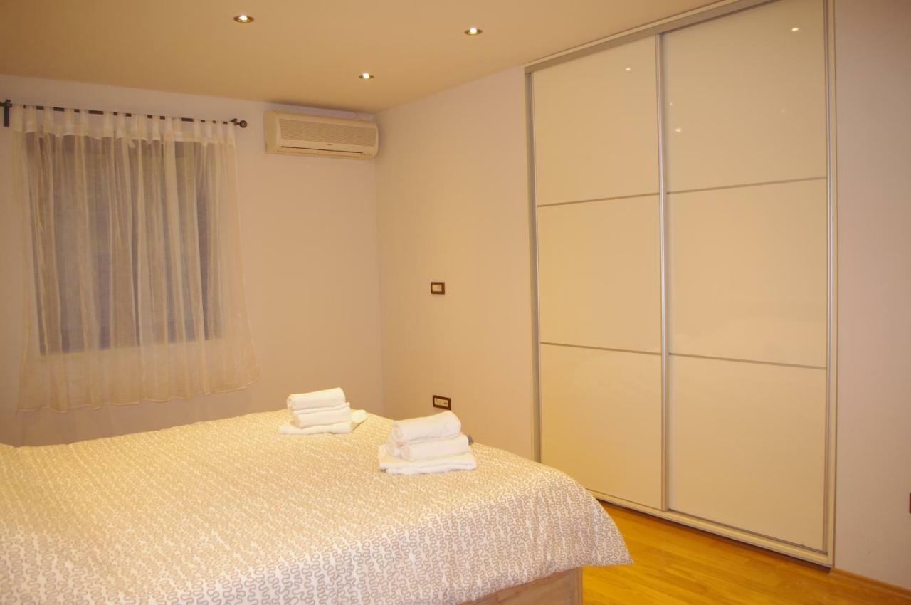 Apartment Verano Njivice Luaran gambar