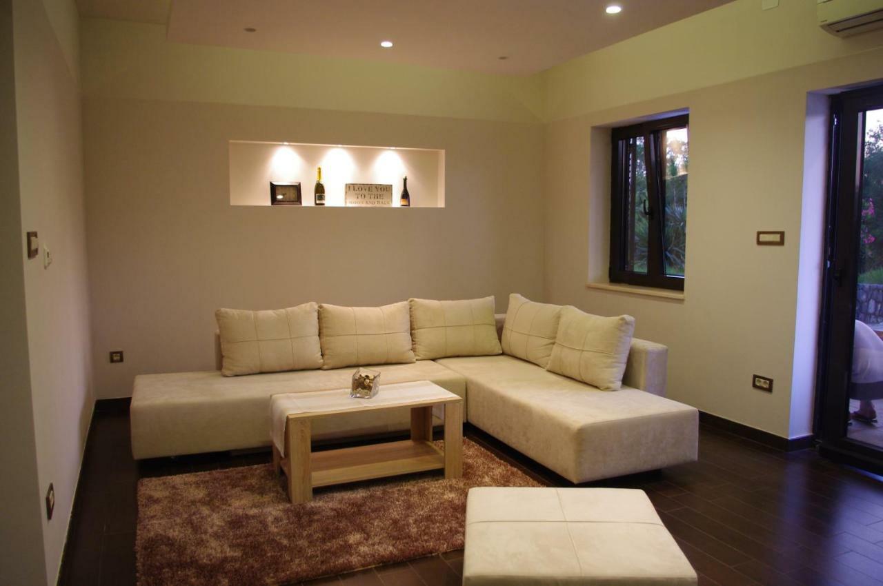 Apartment Verano Njivice Luaran gambar